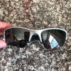 Oakley sunglasses- polarized lenses
